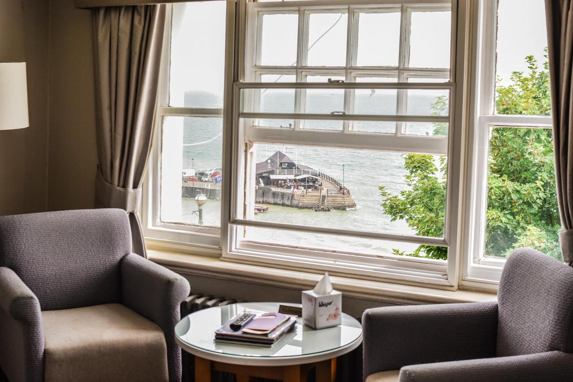 The Royal Albion Hotel Бродстеърс Екстериор снимка