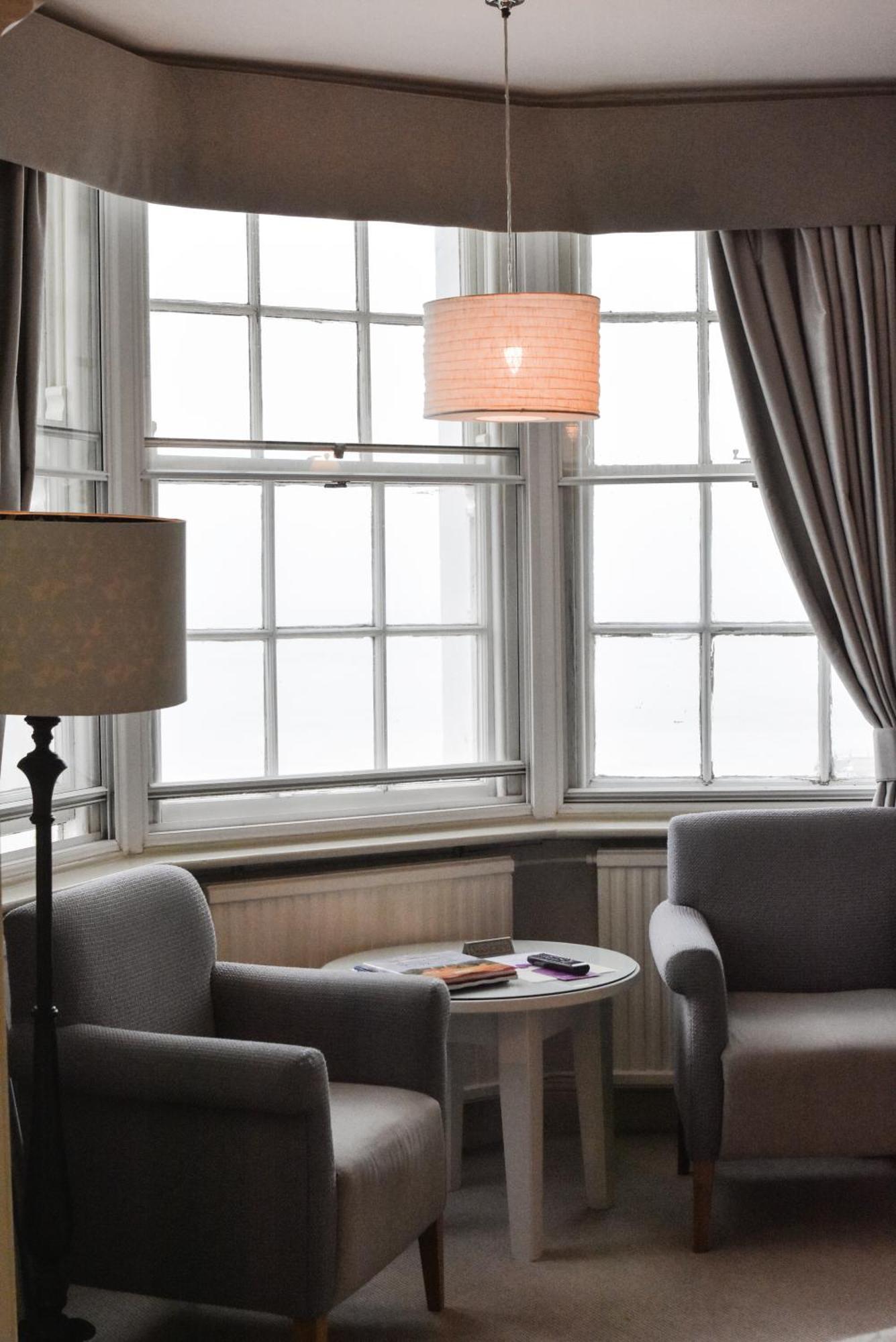 The Royal Albion Hotel Бродстеърс Екстериор снимка